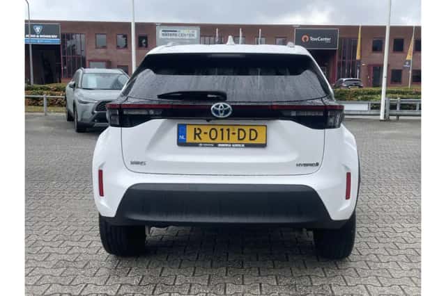Toyota Yaris Cross (2022) thumbnail 5