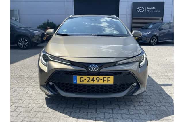 Toyota Corolla (2019) thumbnail 3