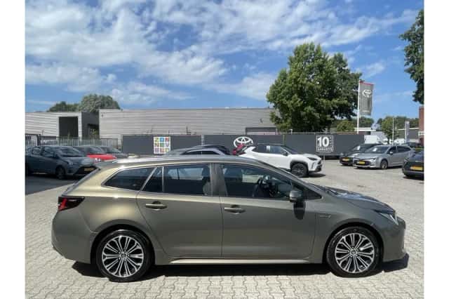 Toyota Corolla (2019) thumbnail 4