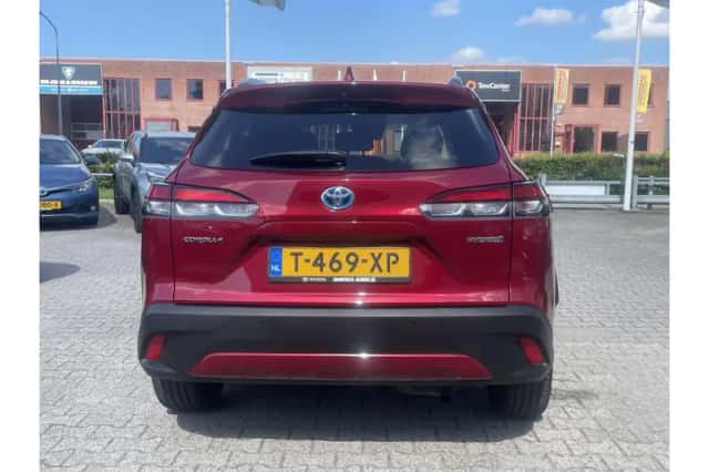 Toyota Corolla (2023) thumbnail 5
