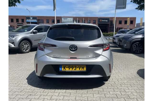 Toyota Corolla (2020) thumbnail 5