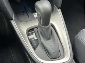 Toyota Yaris Cross (2022) thumbnail 15