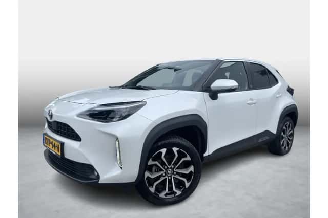 Toyota Yaris Cross (2022) thumbnail 1