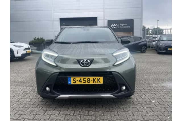 Toyota Aygo X (2023) thumbnail 3