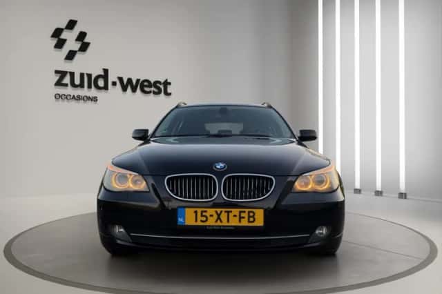 BMW 5-Serie (2007) thumbnail 2