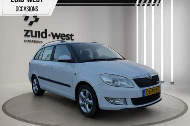 Škoda Fabia (2011) thumbnail 1