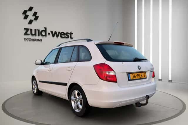 Škoda Fabia (2011) thumbnail 5