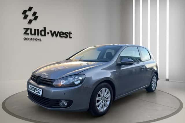 Volkswagen Golf (2012) thumbnail 3