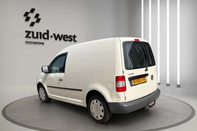 Volkswagen Caddy (2009) thumbnail 5
