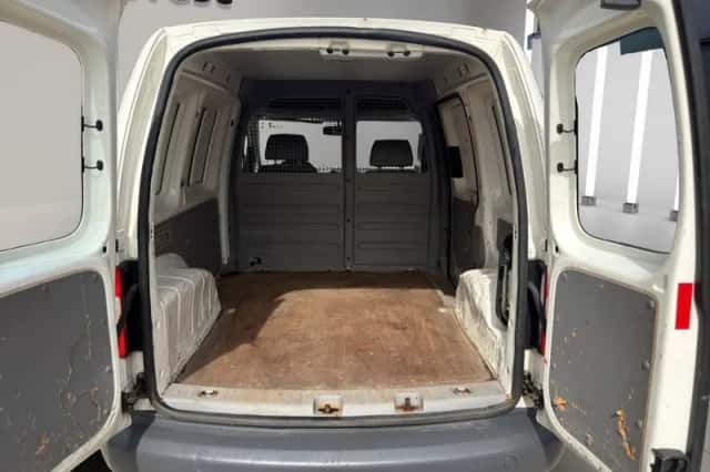 Volkswagen Caddy (2009) thumbnail 6