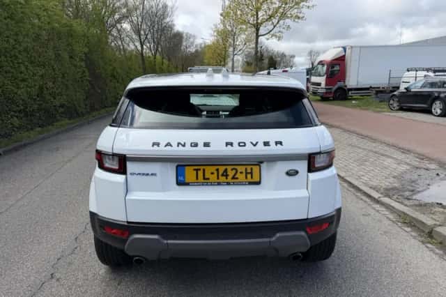 Land Rover Range Rover Evoque (2018) thumbnail 4