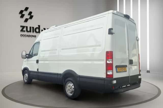 Iveco Daily (2012) thumbnail 6