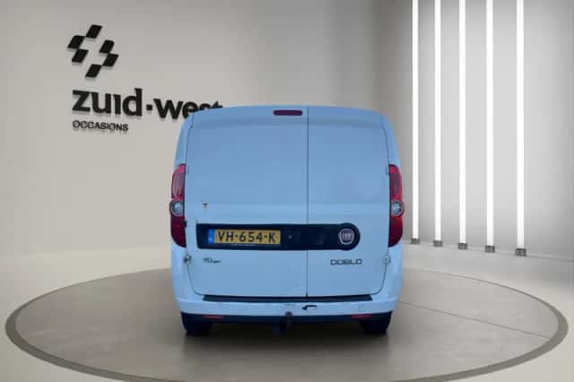 Fiat Doblo (2014) thumbnail 4