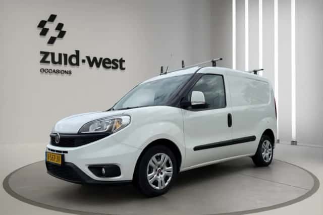 Fiat Doblo (2017) thumbnail 3