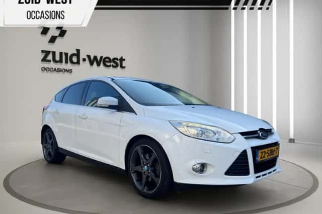 Ford Focus (2011) thumbnail 1