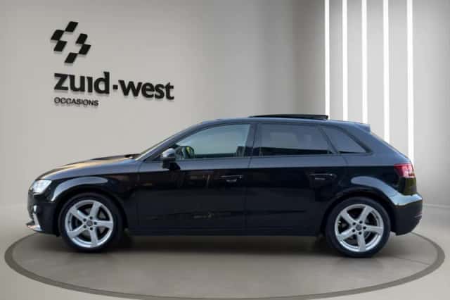 Audi A3 (2017) thumbnail 5