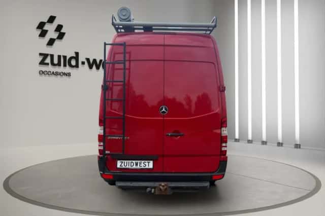 Mercedes-Benz Sprinter (2016) thumbnail 6