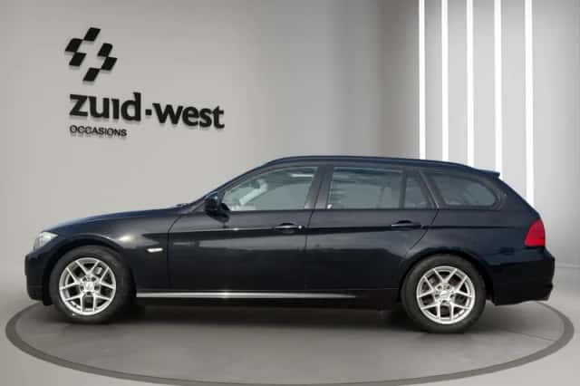 BMW 3-Serie (2010) thumbnail 6