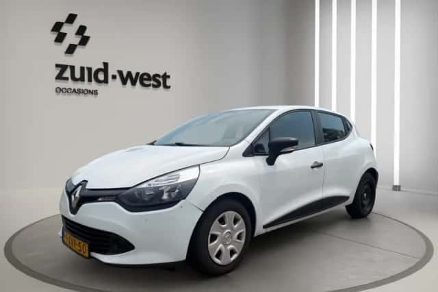 Renault Clio (2014) thumbnail 3
