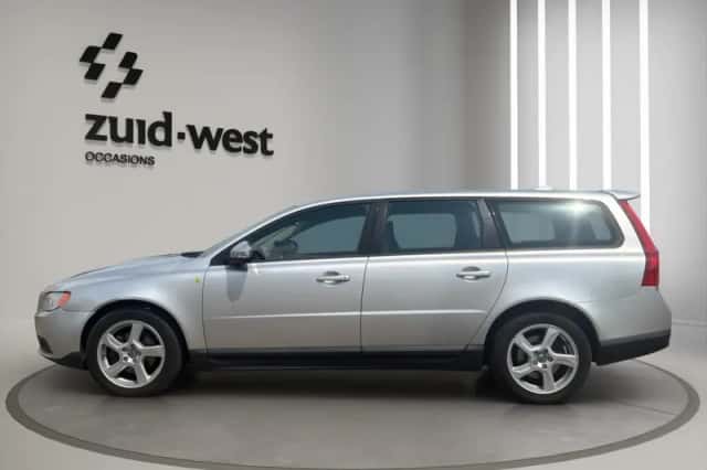 Volvo V70 (2009) thumbnail 4