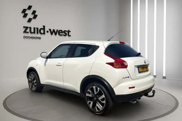 Nissan Juke (2013) thumbnail 3
