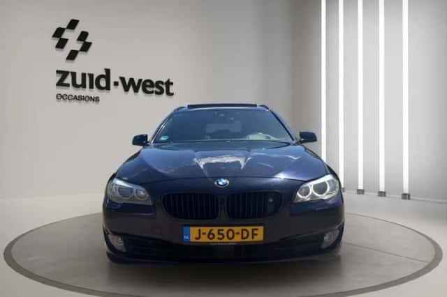 BMW 5-Serie (2013) thumbnail 2