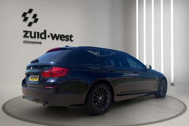 BMW 5-Serie (2013) thumbnail 5
