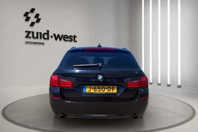 BMW 5-Serie (2013) thumbnail 6