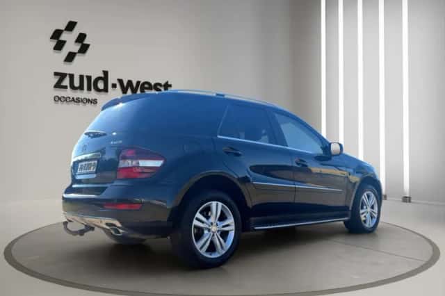 Mercedes-Benz ML-Klasse (2010) thumbnail 5