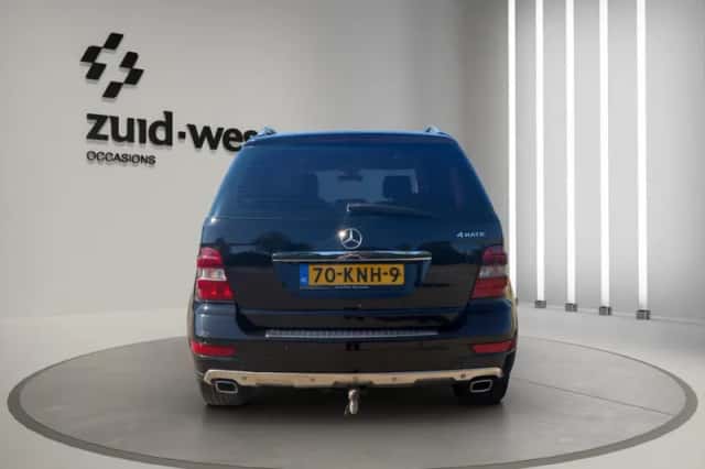 Mercedes-Benz ML-Klasse (2010) thumbnail 6