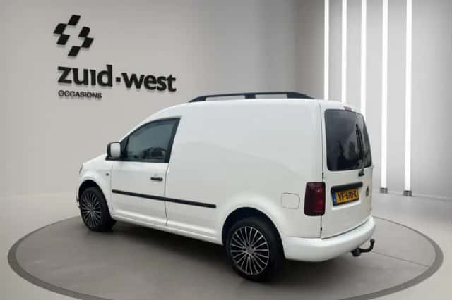 Volkswagen Caddy (2013) thumbnail 6