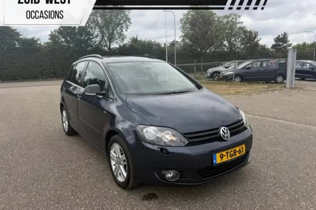 Volkswagen Golf (2013) thumbnail 1