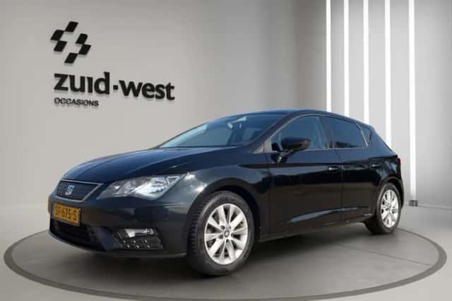 SEAT Leon (2018) thumbnail 3