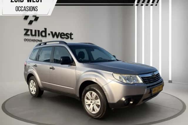 Subaru Forester (2008) thumbnail 1