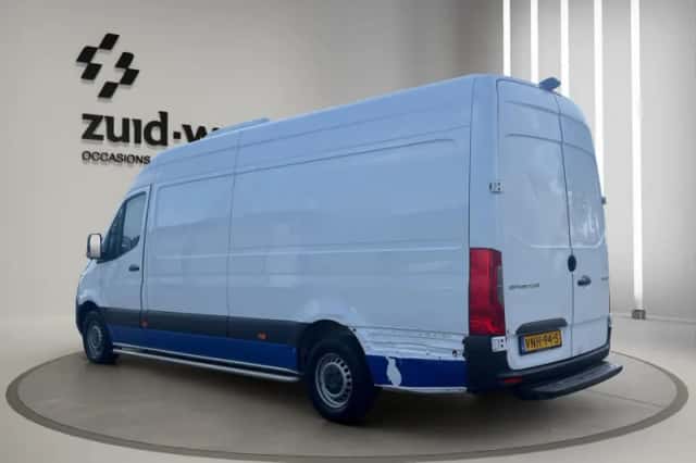 Mercedes-Benz Sprinter (2021) thumbnail 5