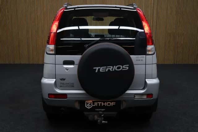Daihatsu Terios (2004) thumbnail 6