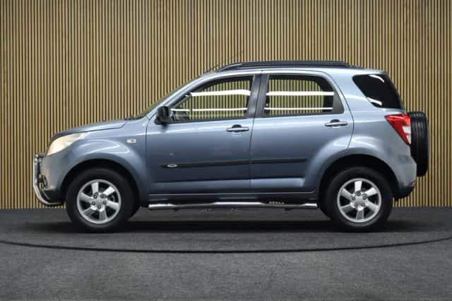 Daihatsu Terios (2006) thumbnail 3