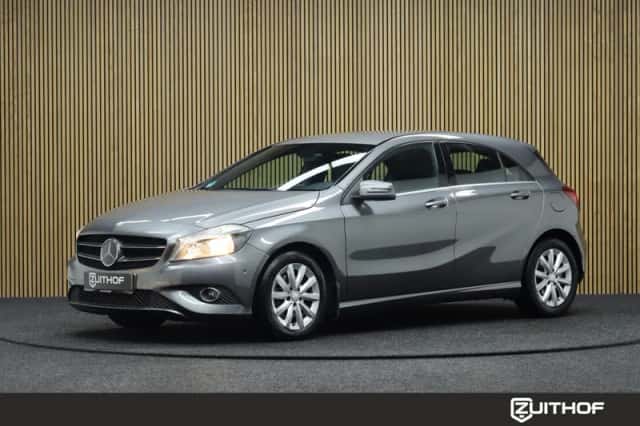 Mercedes-Benz A-Klasse (2012) thumbnail 2