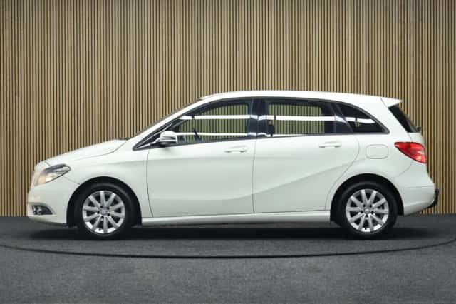 Mercedes-Benz B-Klasse (2012) thumbnail 2