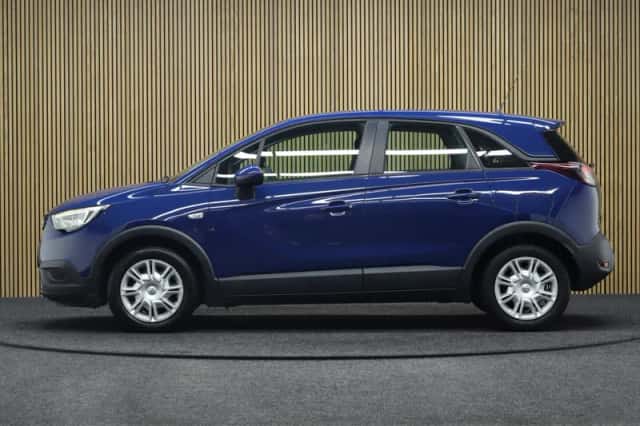 Opel Crossland X (2019) thumbnail 2