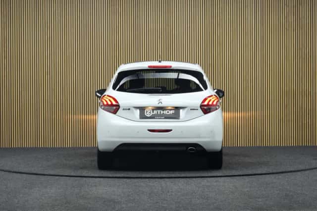 Peugeot 208 (2020) thumbnail 5