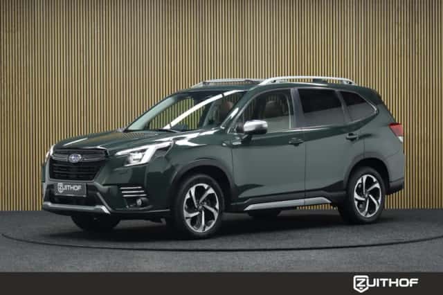 Subaru Forester (2022) thumbnail 2