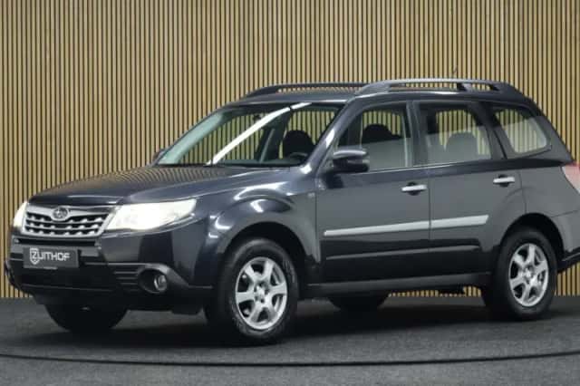 Subaru Forester (2012) thumbnail 1