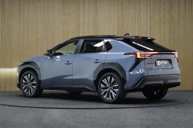 Subaru Solterra (2026) thumbnail 4