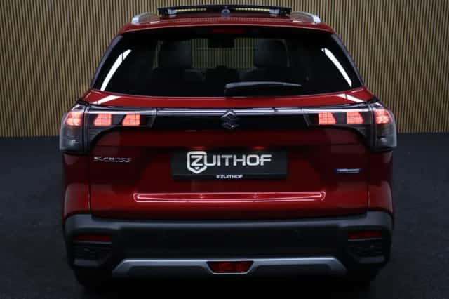 Suzuki S-Cross (2026) thumbnail 6