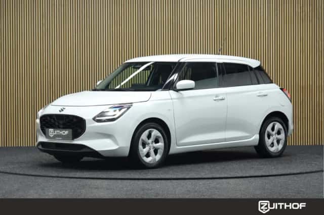 Suzuki Swift (2025) thumbnail 2