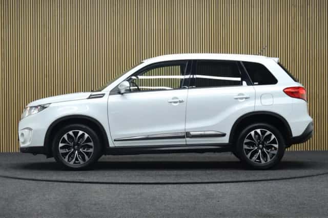 Suzuki Vitara (2017) thumbnail 3