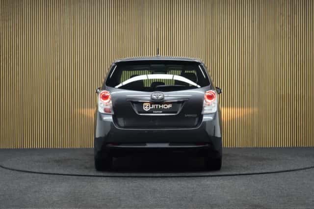 Toyota Verso (2017) thumbnail 5