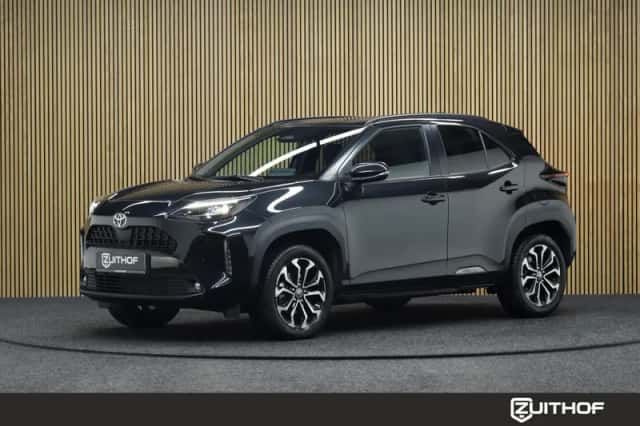 Toyota Yaris (2024) thumbnail 2
