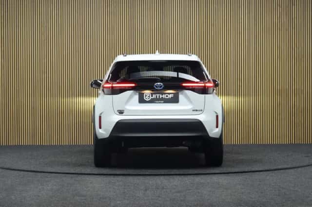 Toyota Yaris Cross (2023) thumbnail 4